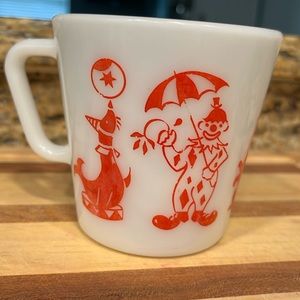 Vintage Pyrex milk glass circus scene teacup